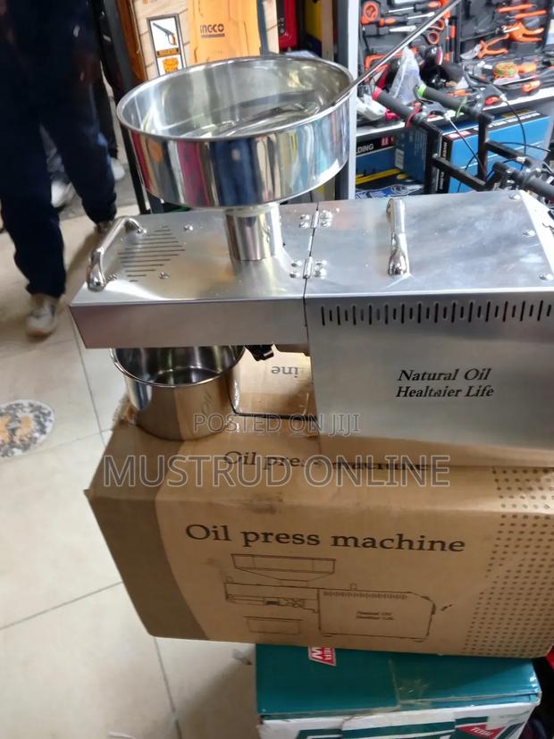 750 W Oil Making Machine - main view
