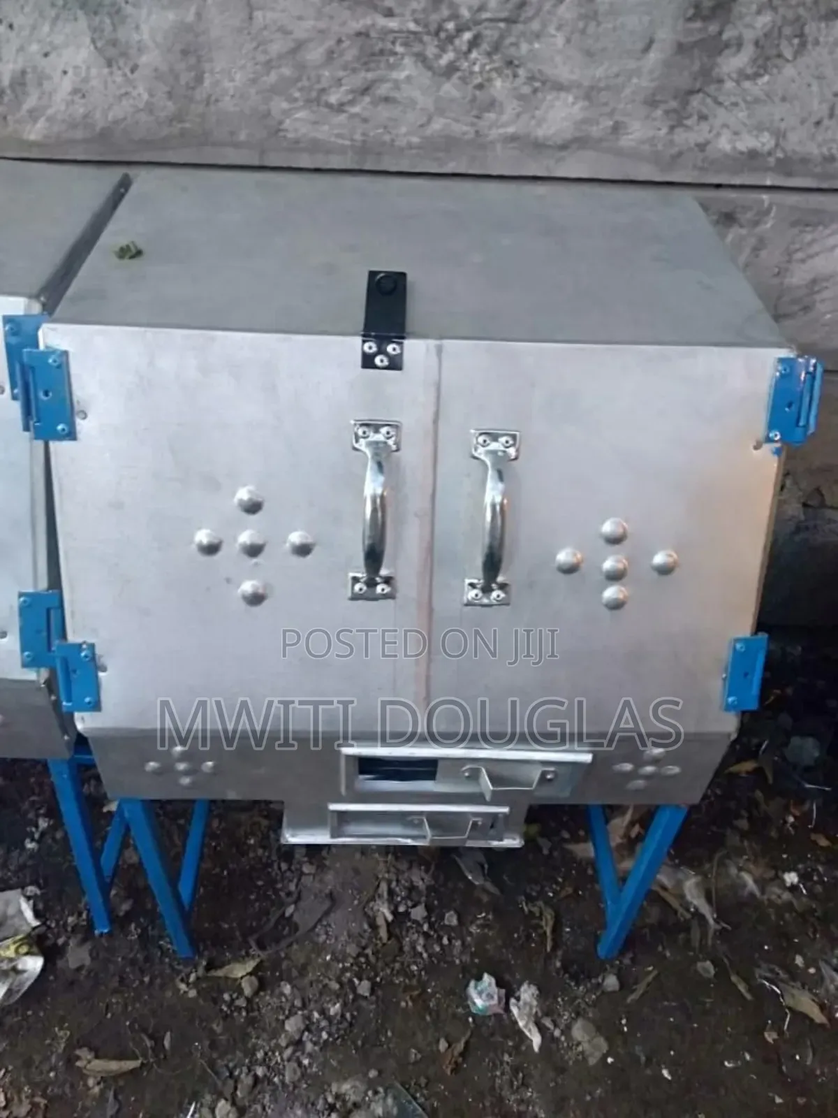 Pocket Friendly Charcoal Oven