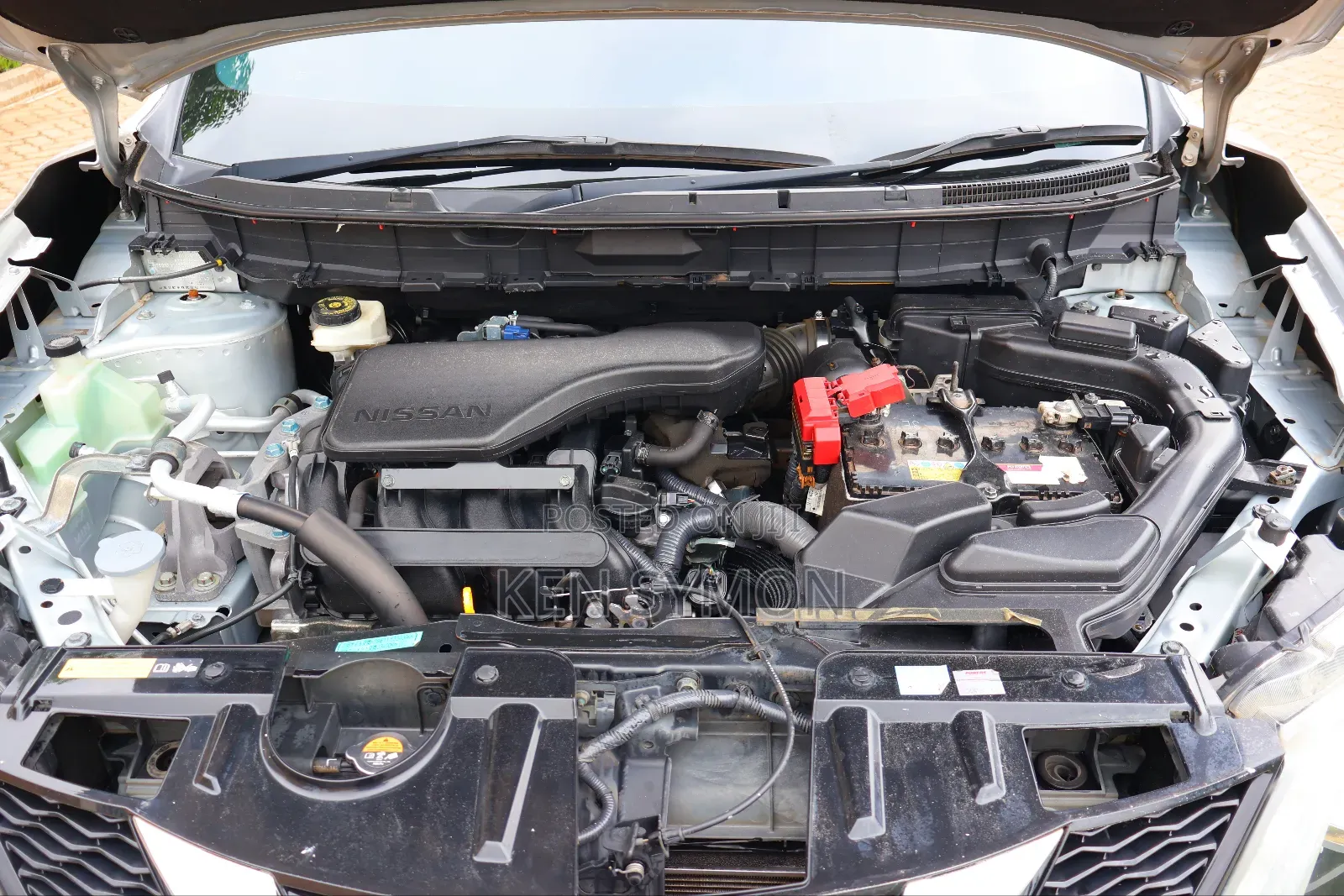 Nissan X-Trail 2.0 Petrol FWD 2014 Silver