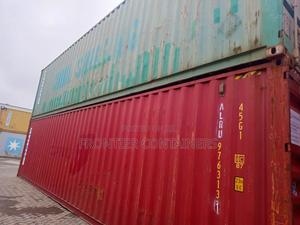 Clean 40ft HC Shipping Containers at Discounted Prices