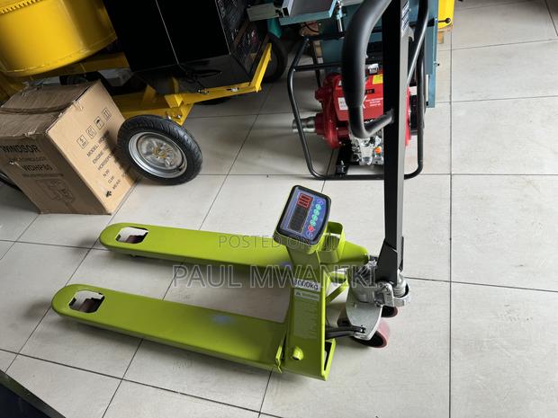 Scale Pallet Truck - thumbnail 3