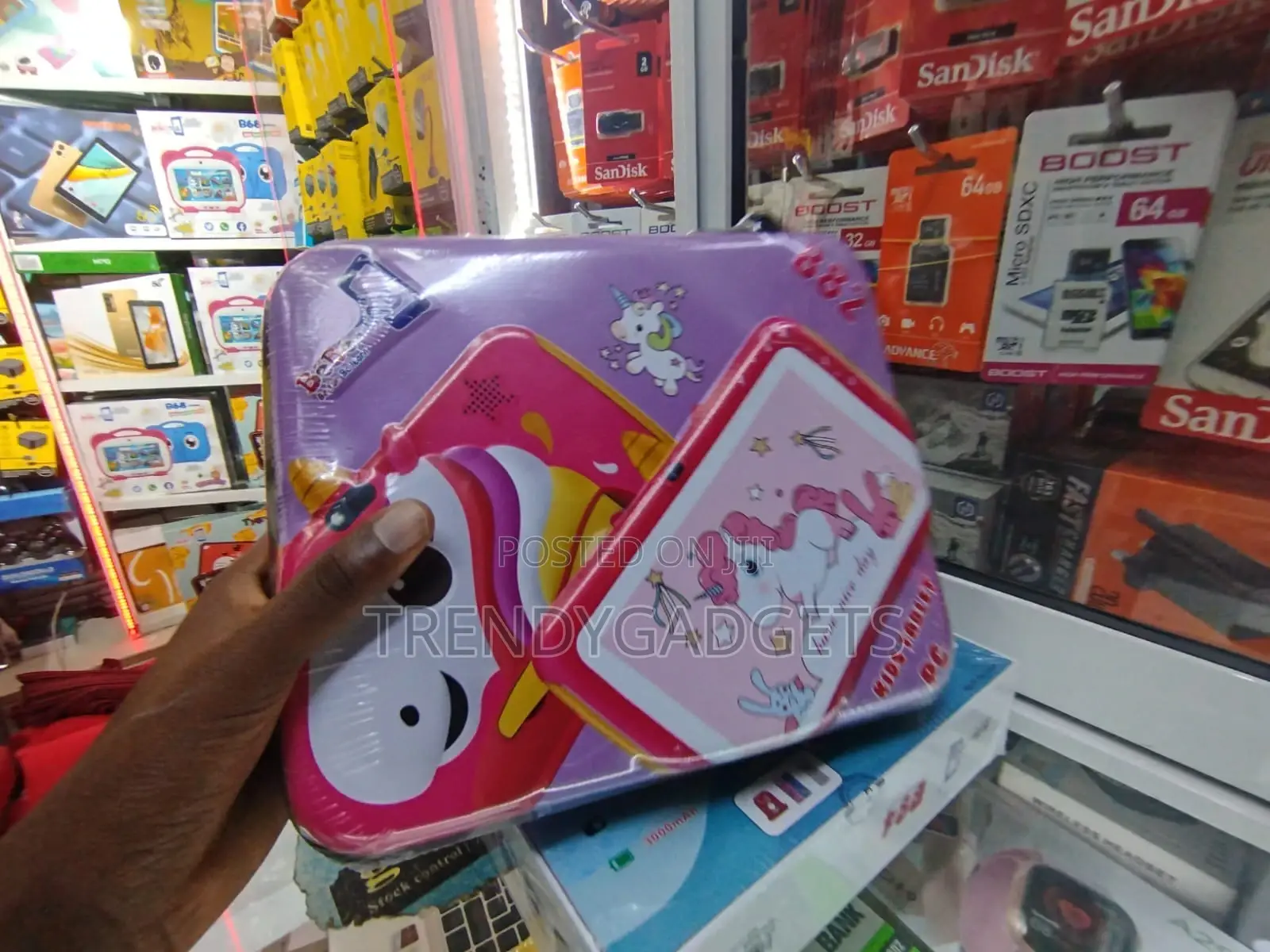 Bébé-Tab B82 - Essential Kids' Tablet