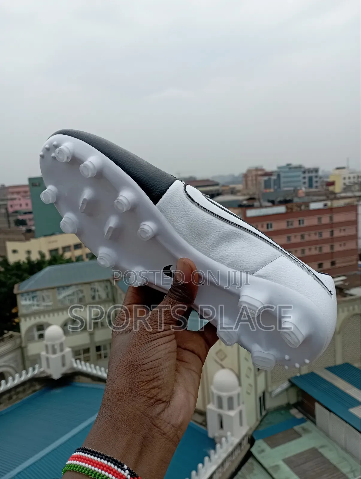 Nike Tiempo Football Soccer Boots