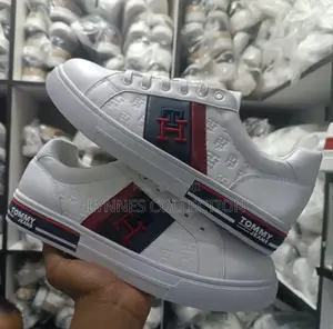 Tommy Hilfiger Whites