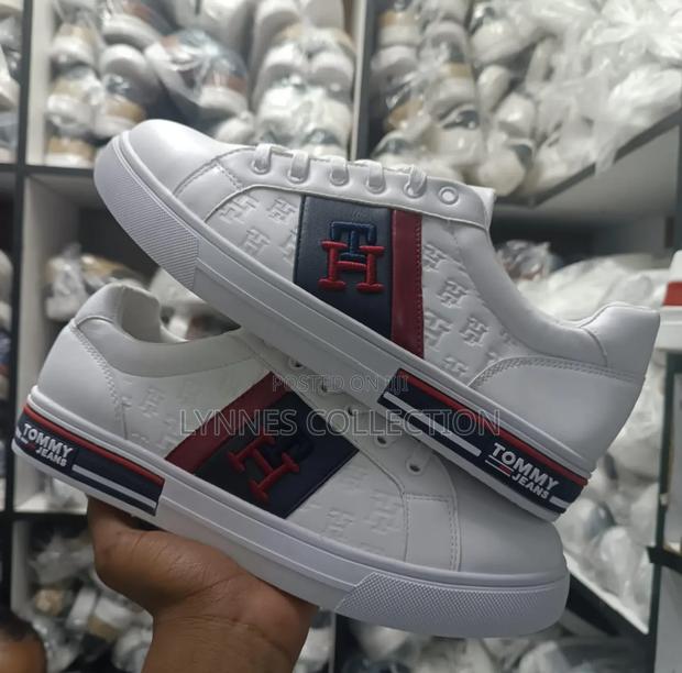 Tommy Hilfiger Whites - thumbnail 2