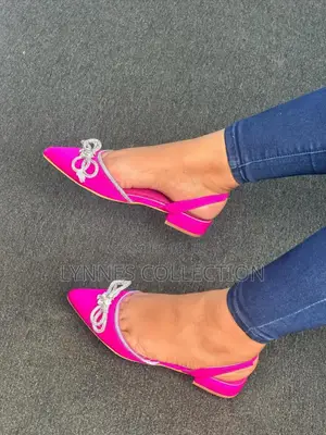 Low Kitten Heels