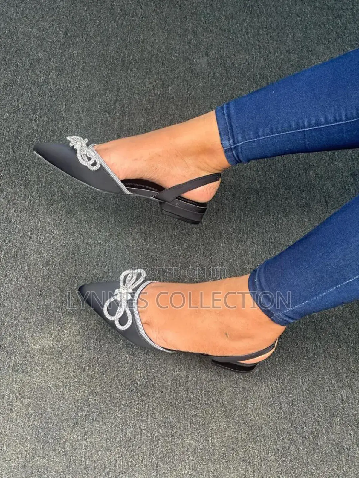Low Kitten Heels