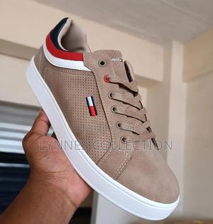 Tommy Hilfiger - thumbnail 2