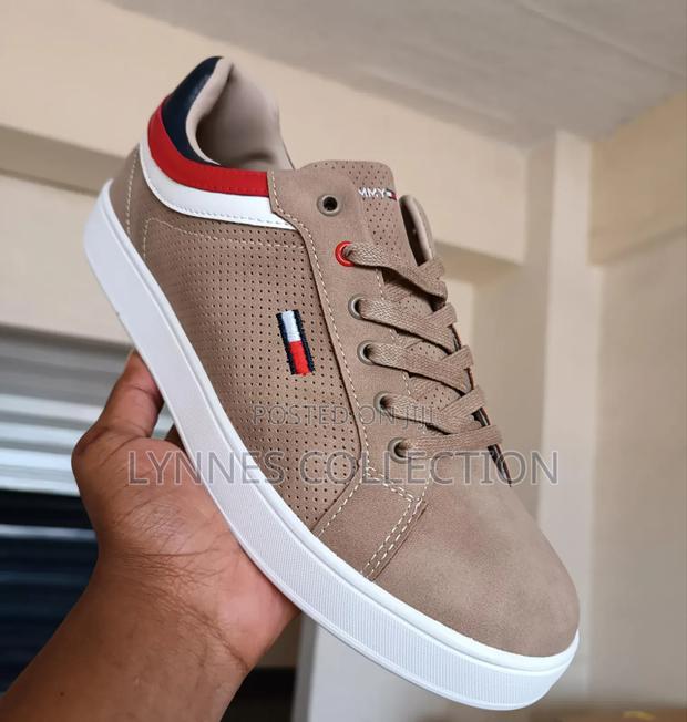 Tommy Hilfiger - main view