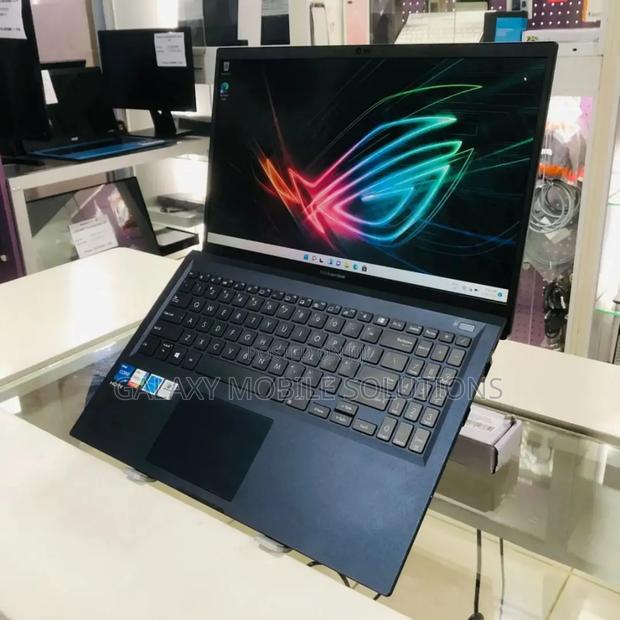 New Laptop Asus 8GB Intel Core I5 SSD 512GB