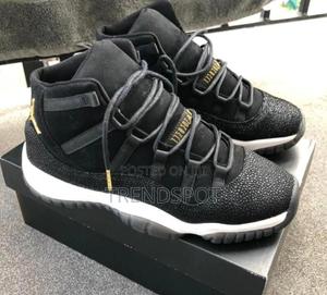 Designer Air Jordan 11 Sneakers - thumbnail 2