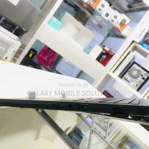 New Laptop Asus 16GB Intel Core I7 SSD 512GB