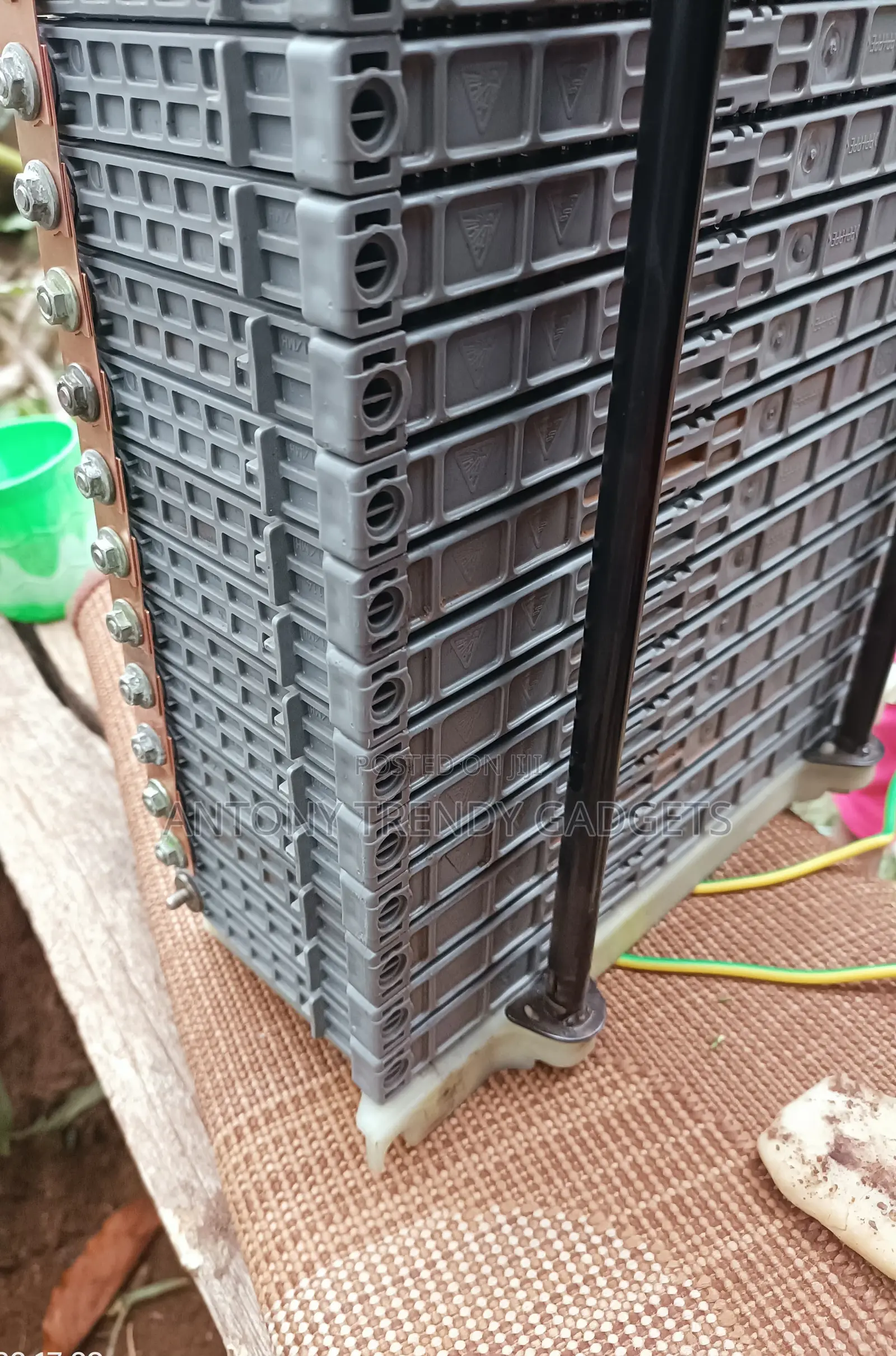 Hybrid Maxcell - Durable And Efficient Battery Cell