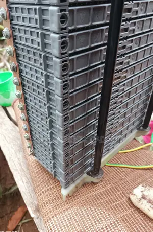 Hybrid Maxcell - Durable And Efficient Battery Cell