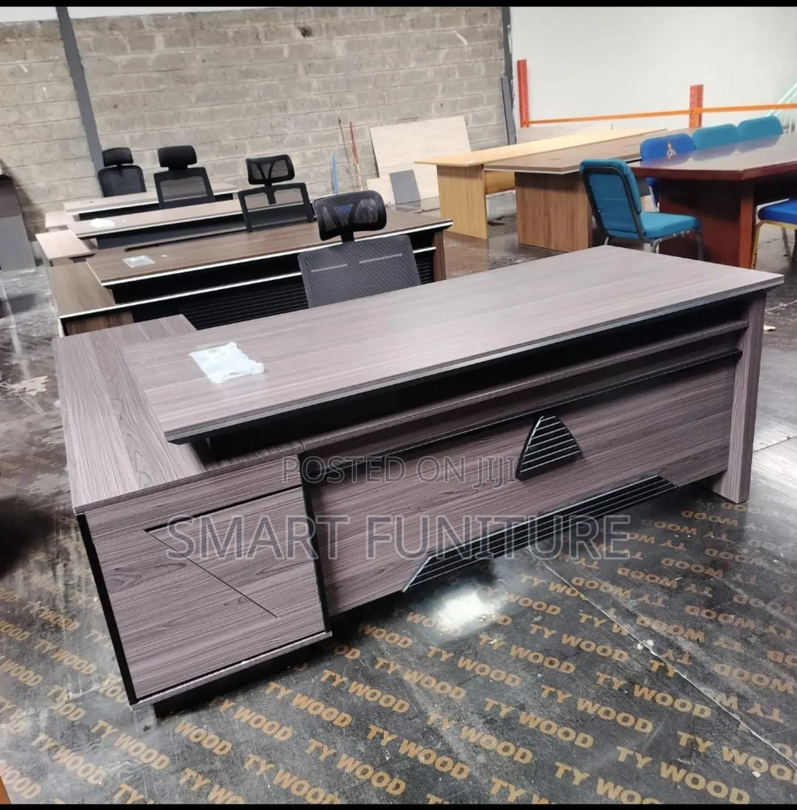 Executive Desk Office Desk