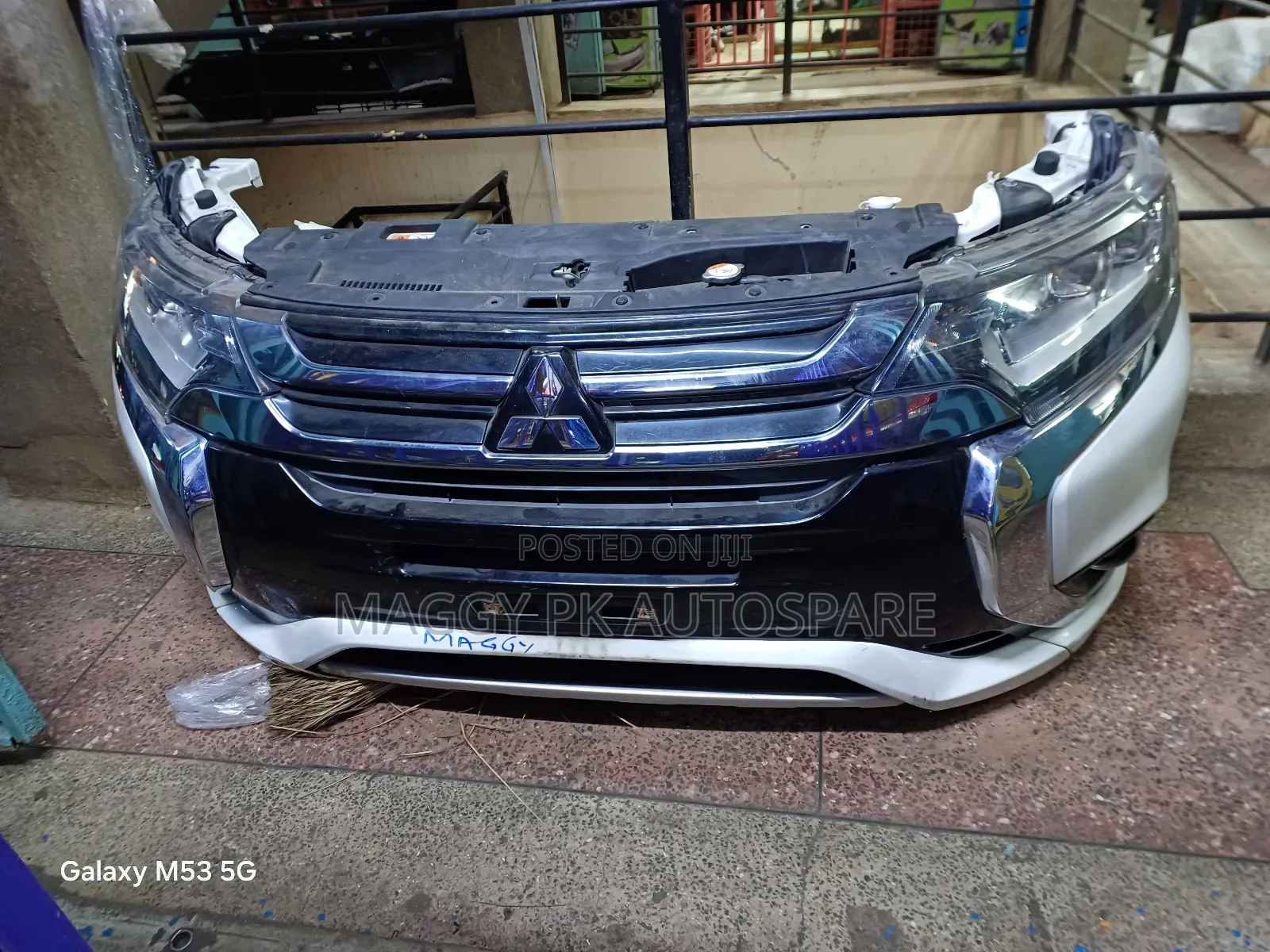 Mitsubishi Outlander New 2018 Model Nosecut