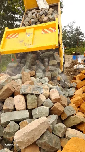Mixed Colours Bush Stones