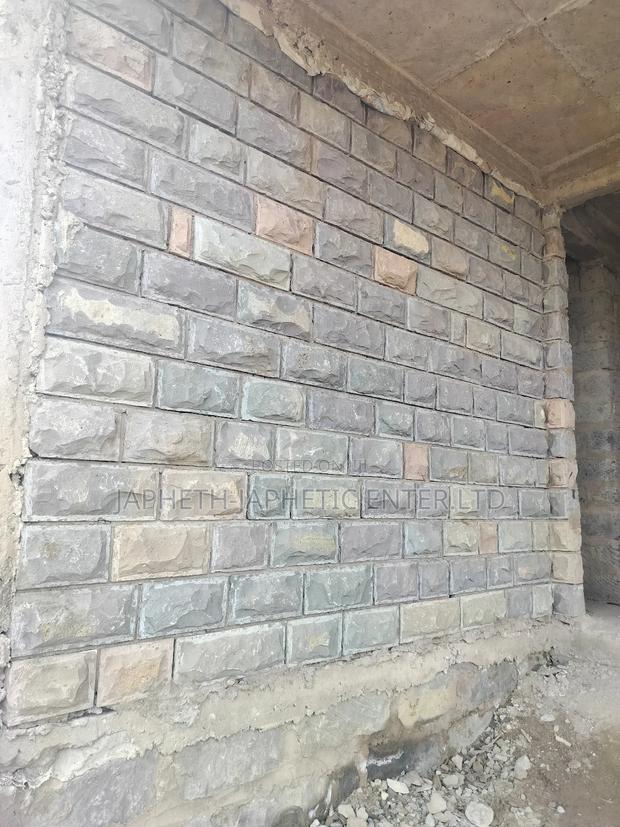 Mixed Colours Bush Stones - main view