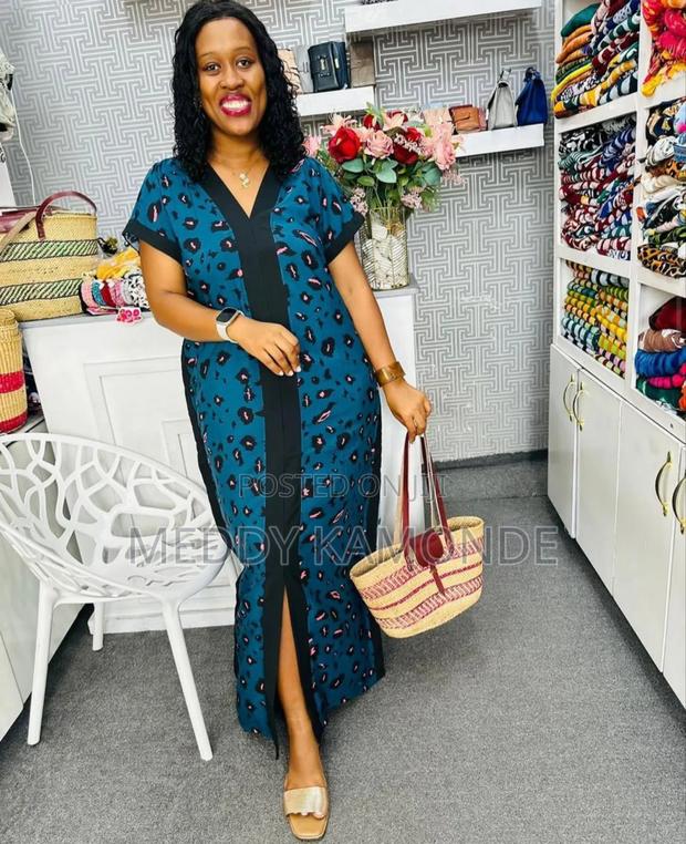 Designer Maternity Dresses - thumbnail 3