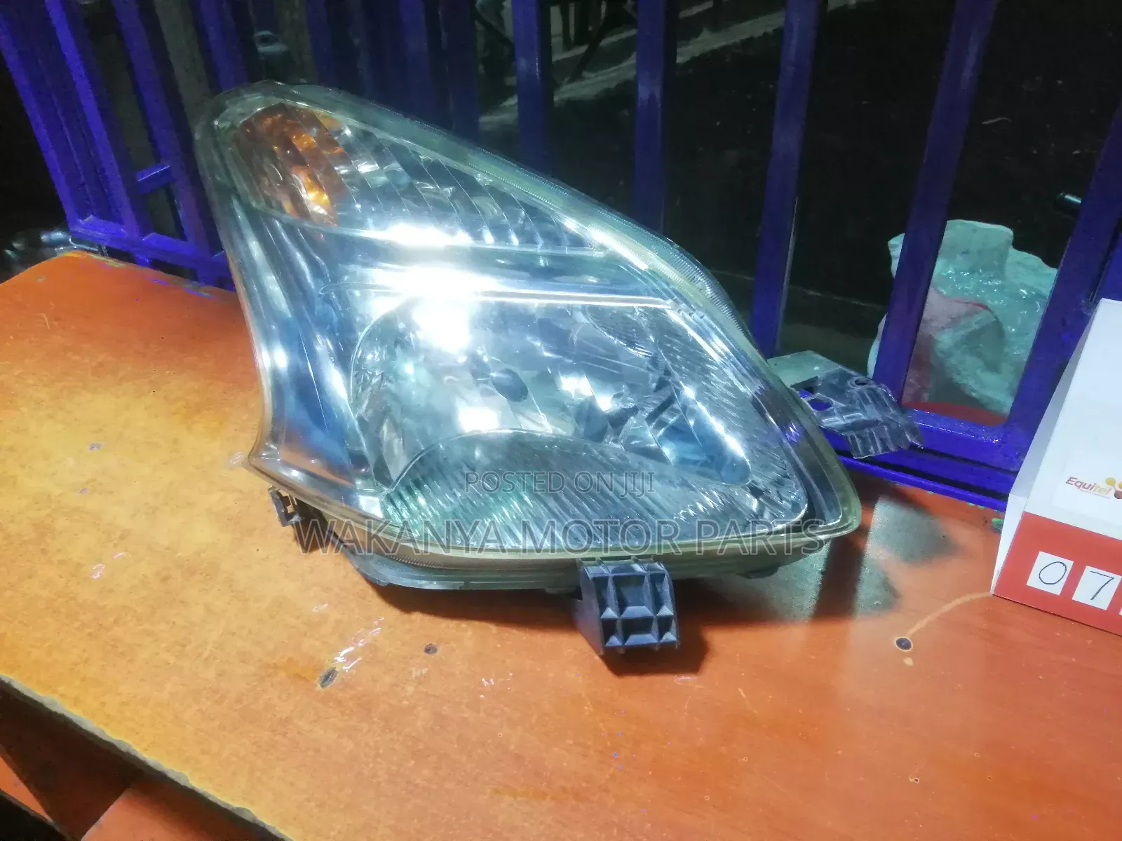 Toyota Ractis 2005/2007 Non Zenon Headlamp, Clean Ex Japan
