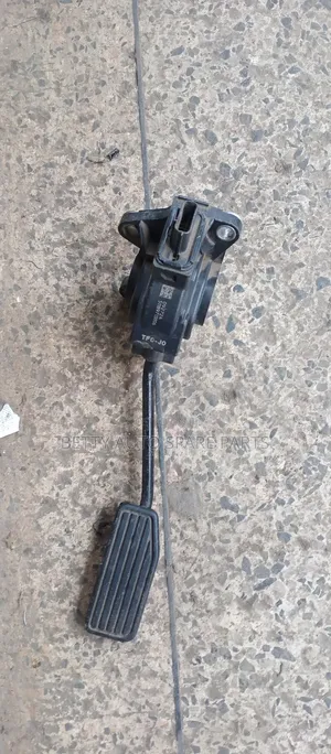 Honda Fit Gear Pedal