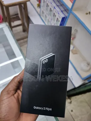 New Samsung Galaxy Z Flip6 256 GB Gray