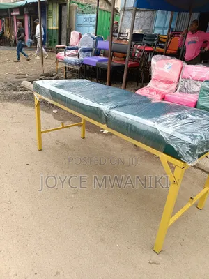 Foldable Jungle Green and Gold Massage Bed