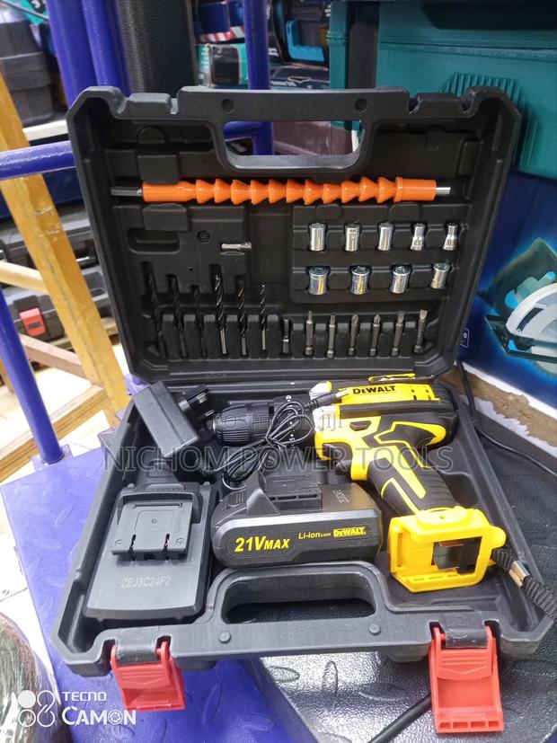 Genuine Dewalt 21v Cordless Drill - main view