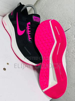 Ladies Nike Runner - thumbnail 2