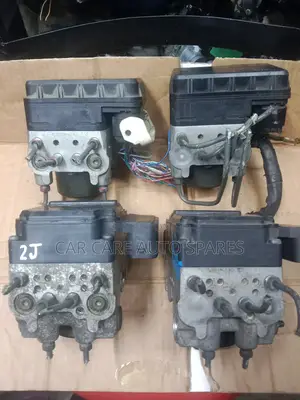 Abs Pump Toyota Estima/Isis/Voxy/ Wish
