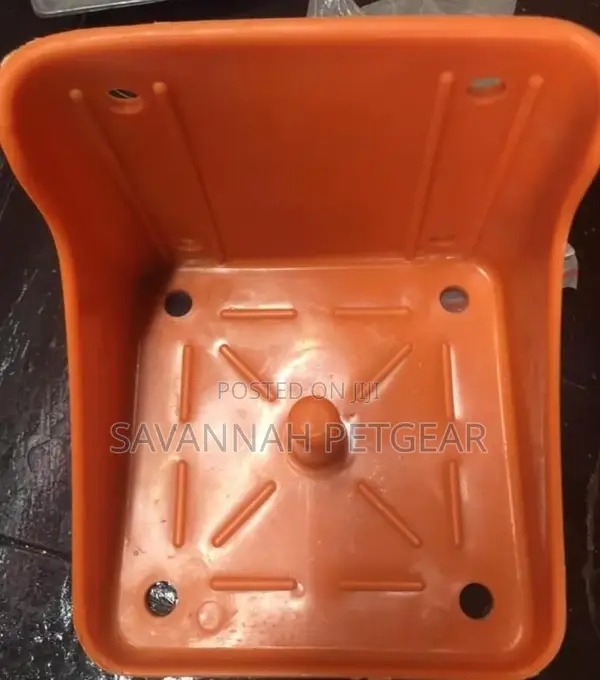 Livestock Feeder Bowl Livestock Salt Block Holder - 3 Pieces