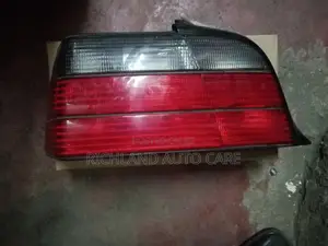 BMW E36 2 Door Taillamps