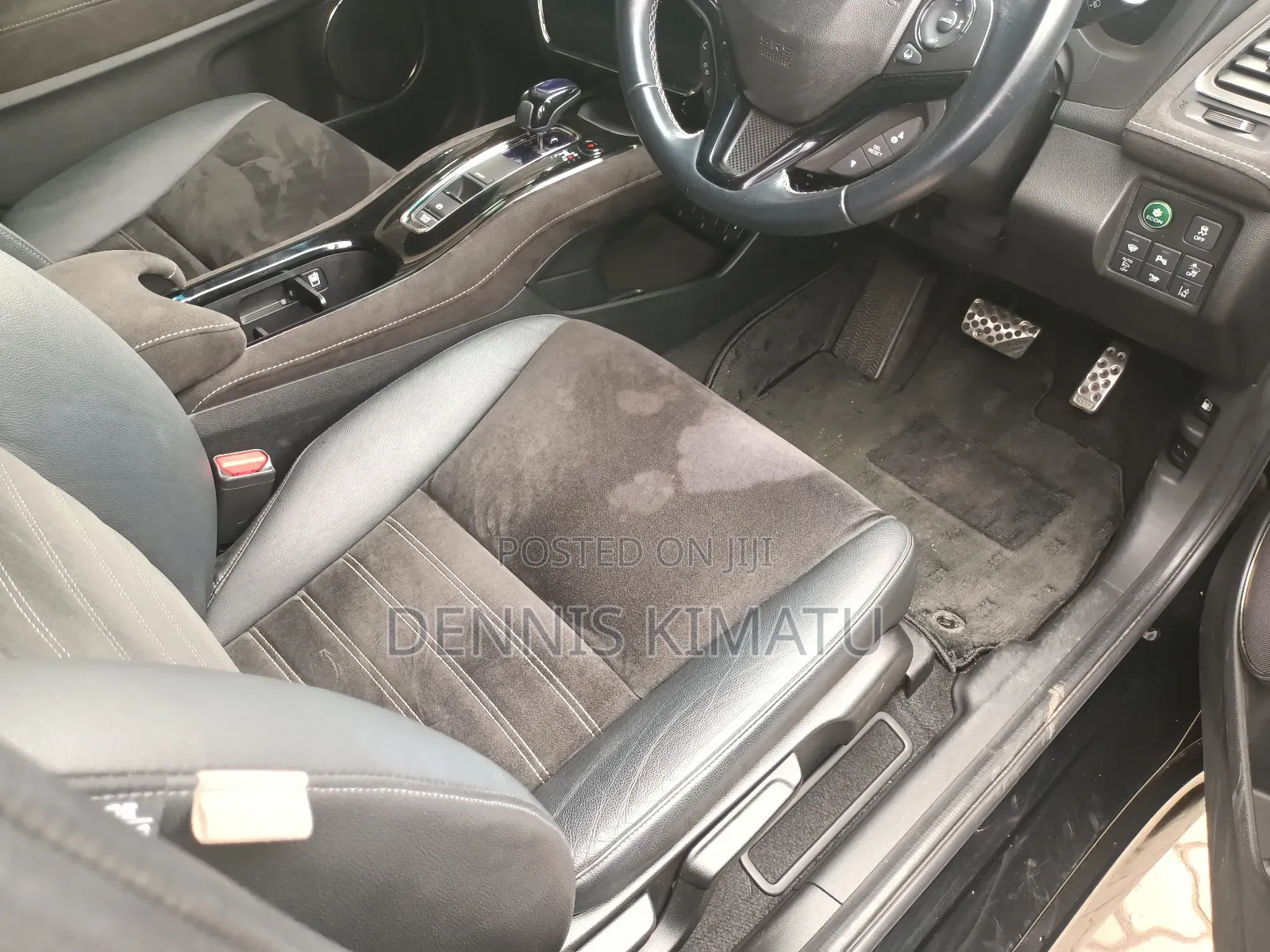 Honda Vezel 2018 Black