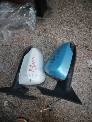 Toyota Aqua Hybrid Side Mirror