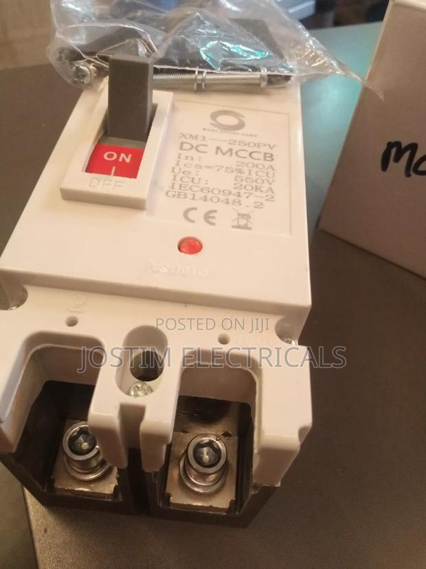DC McCb 2pole 200A