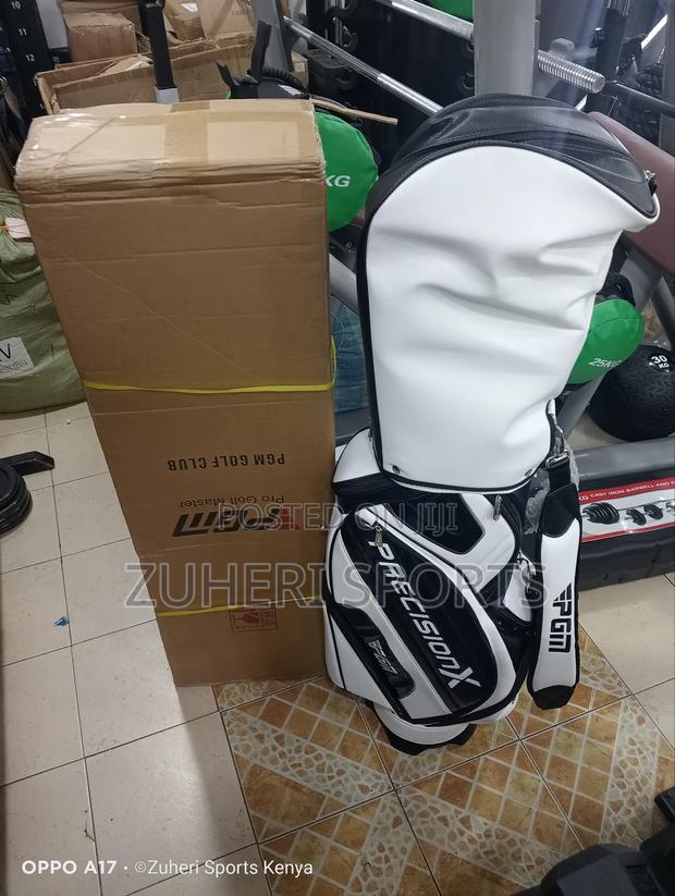 Golf Kit Golf Set Waterproof Bag + Clubs Special Offer