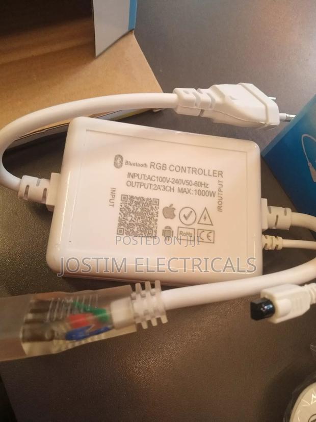 Bluetooth RGB Snakelight Controller - main view