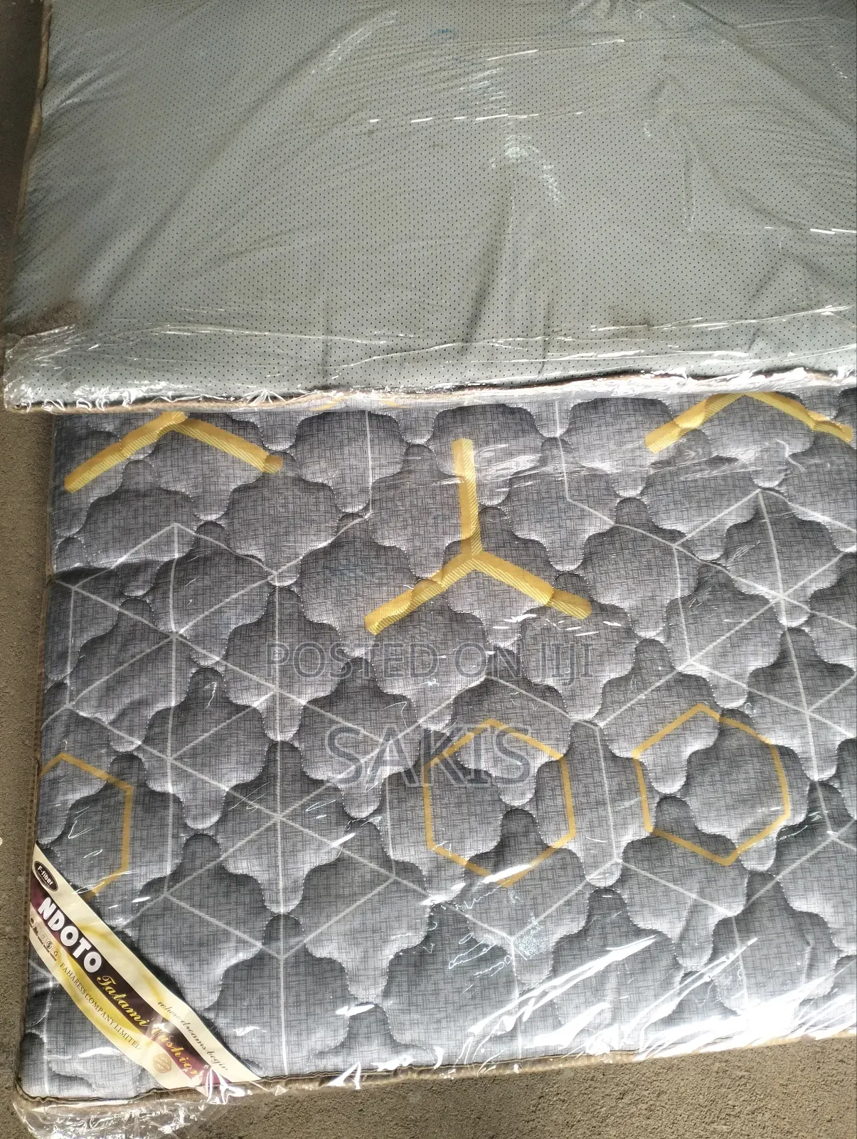 Soft Slumber! 6 X 6 Mattress Toppers Or Camping Mattresses