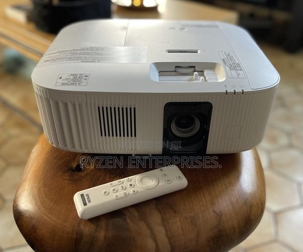 Epson EH-TW6150 Projector