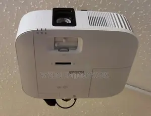 Epson EH-TW6150 Projector