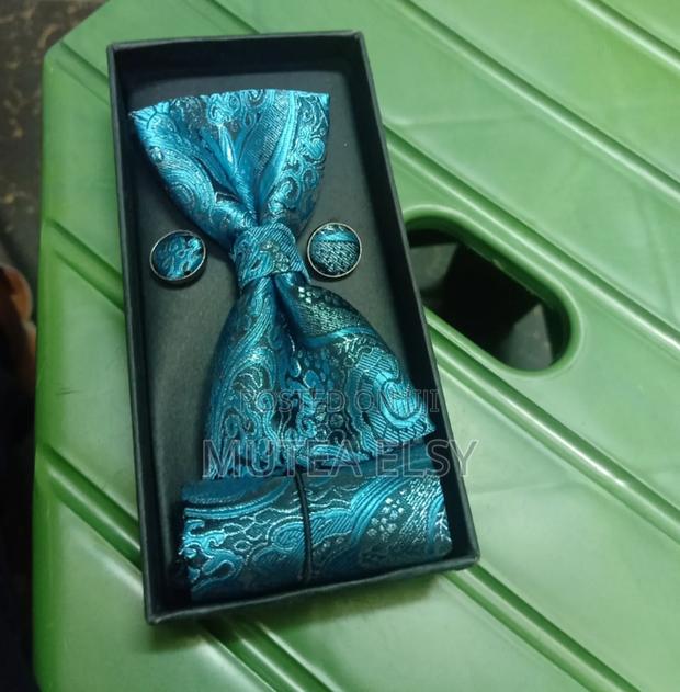 Ocean Blue Teal Blue Special Bowtie Sets. - main view