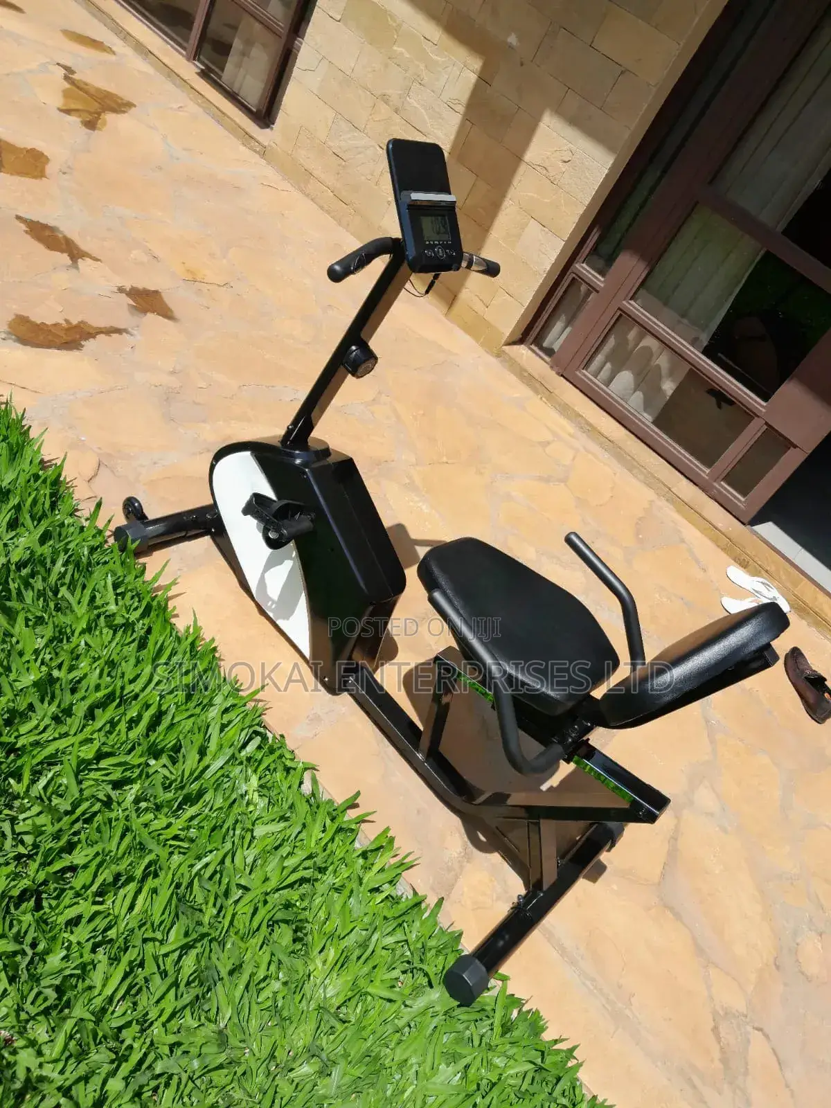 16 Levels 150kg Recumbent Bike