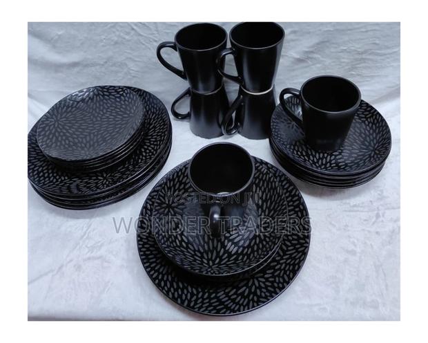 *24pc Black Leaf Dinner Set* - main view