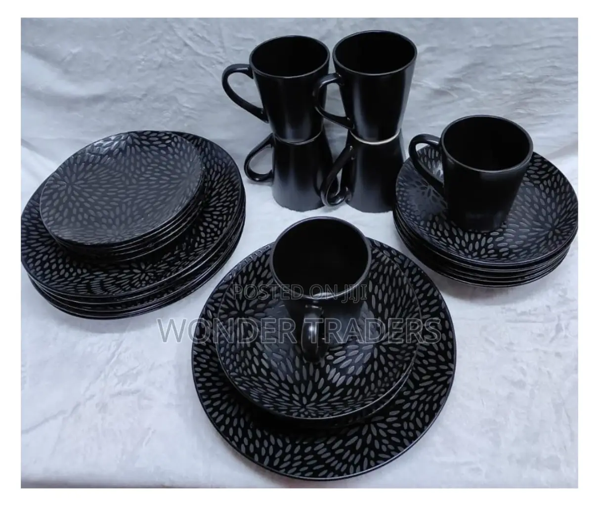 *24pc Black Leaf Dinner Set* *Ceramic