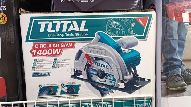 Total Wood Circular Saw 1400w Plus Free Disc. - main view