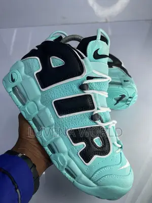 Nike Uptiempo