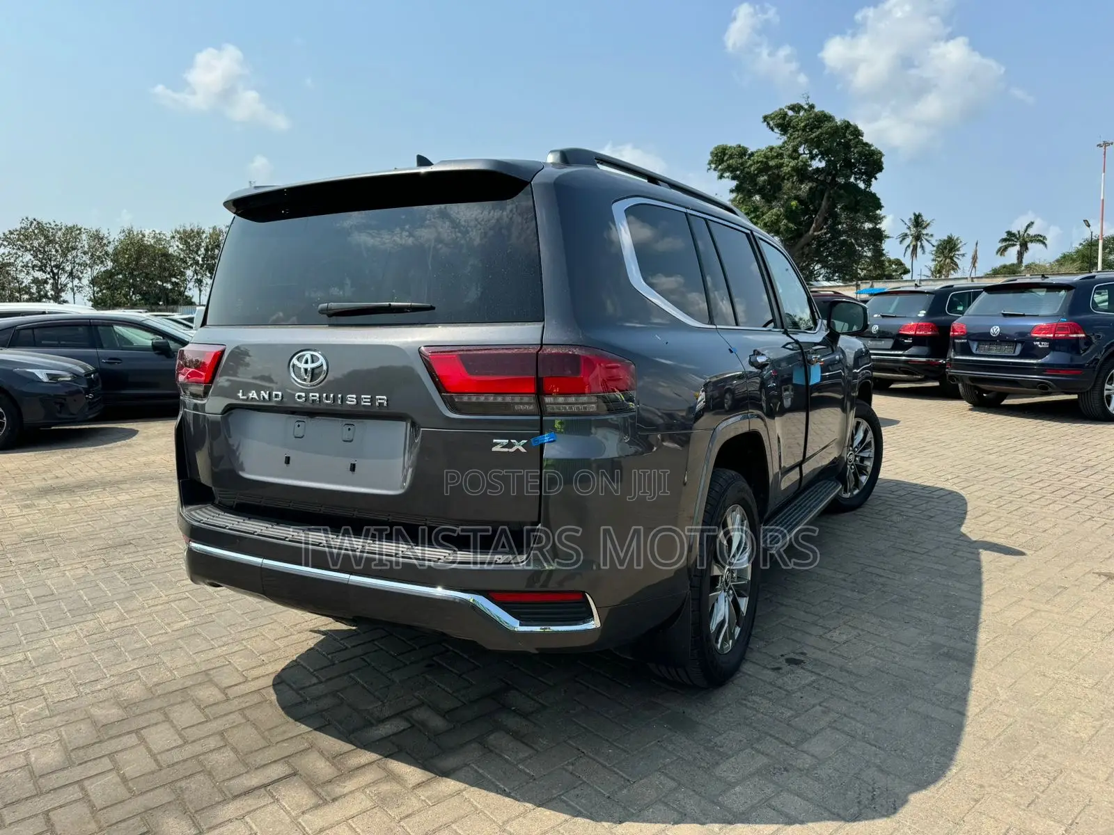 New Toyota Land Cruiser 2023 Gray
