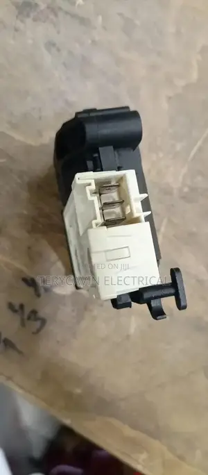 3 Pins Washing Machine Door Switch