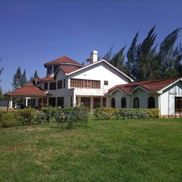 7bdrm Maisonette in Karen Plains/0.7 for sale