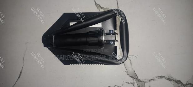 Foldable Shovel - thumbnail 3